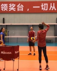  双冠王志在三连冠，全员备战进入冲刺阶段  