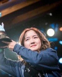  女子电竞战队崛起，巾帼英姿不让须眉