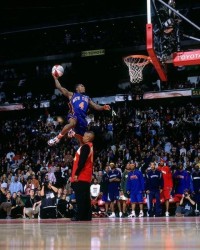  扣篮大赛惊现空中接力神配合