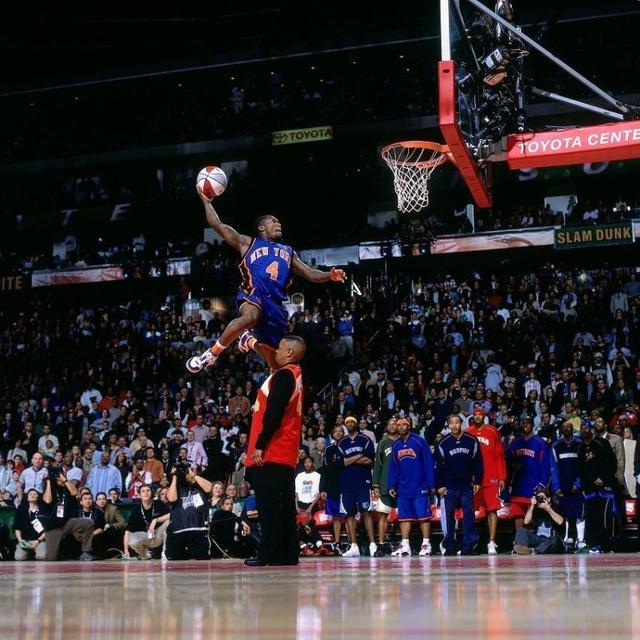  扣篮大赛惊现空中接力神配合