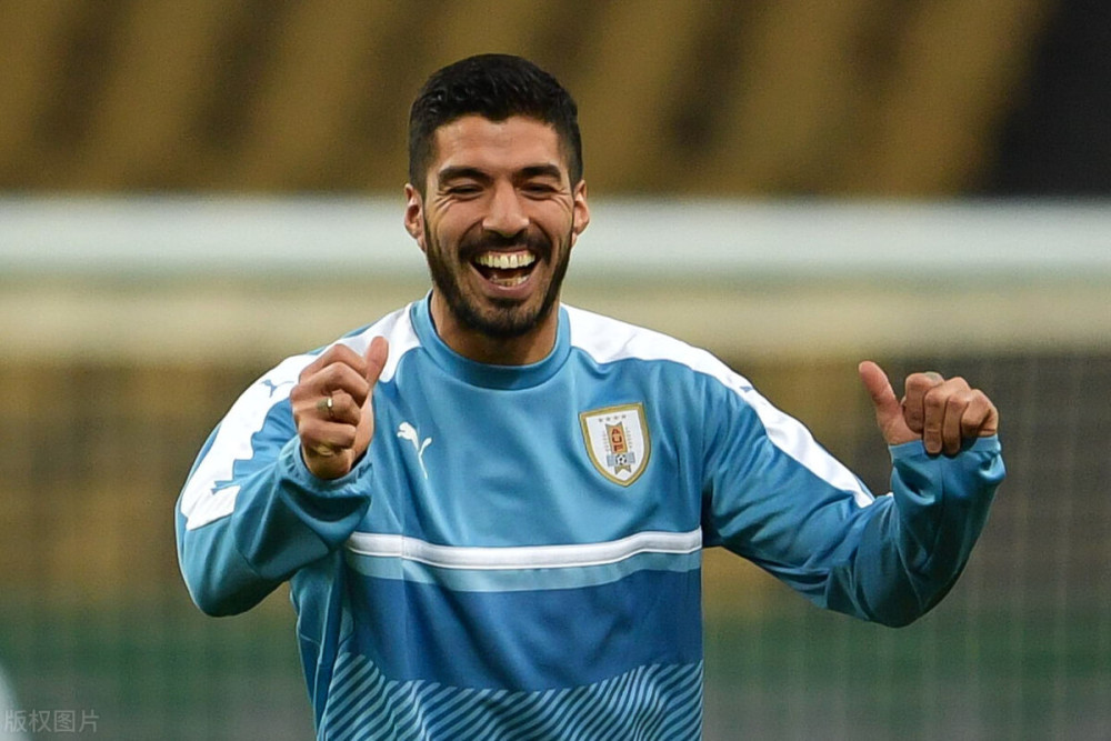  苏亚雷斯伤愈复出首战，乌拉圭锋霸锋芒再现