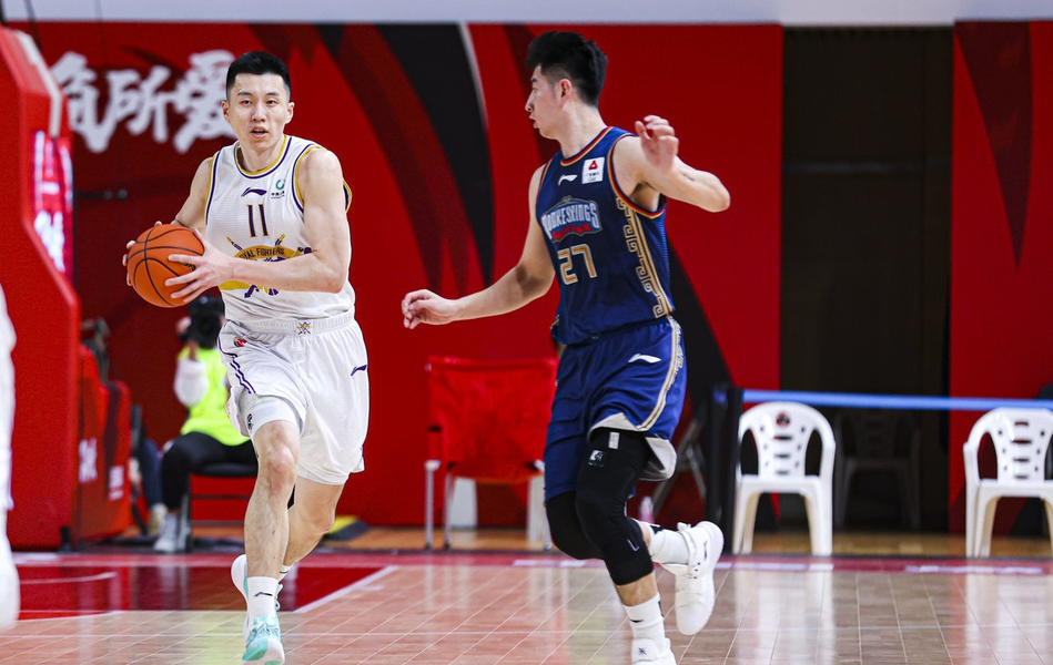  北控男篮多点开花，主场大胜南京同曦队