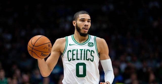  塔图姆关键抢断制胜，凯尔特人险胜热火队